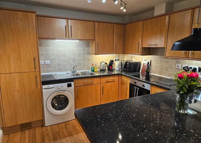 Stunning 2 Bed Appt With Parking 5 Mins J42 M6 كارلايل