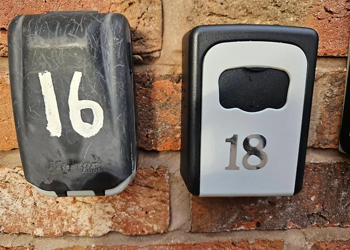 Stunning 2 Bed Appt With Parking 5 Mins J42 M6 كارلايل